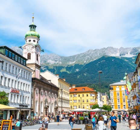 in der Altstadt von Innsbruck © topntp - stock.adobe.com