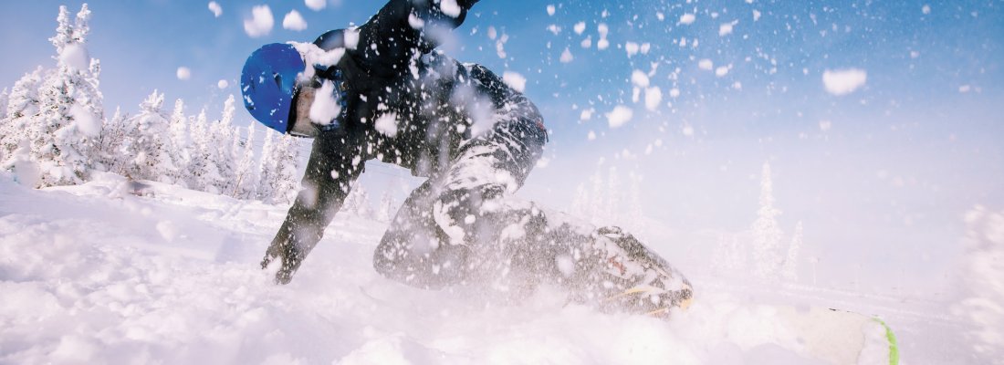 Snowboarder