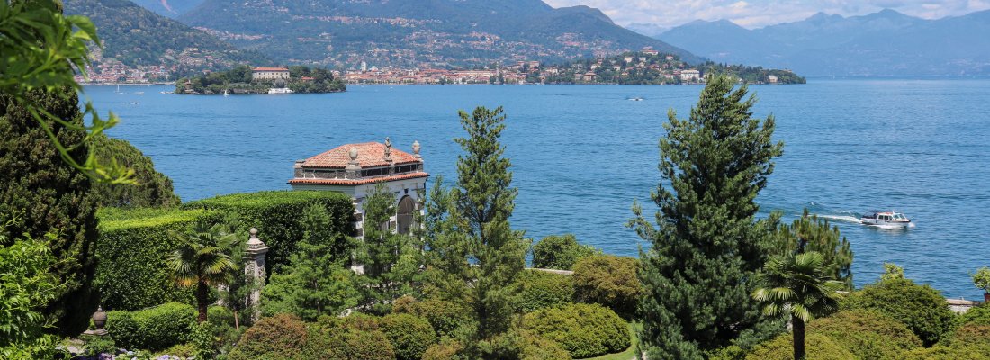Jardins d'Isola Bella mit Blick auf Pallanza