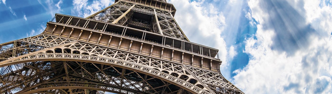 unter dem Eiffelturm