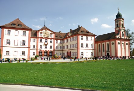 Deutschordenschloss auf der Insel Mainau &copy; bonline - fotolia.com