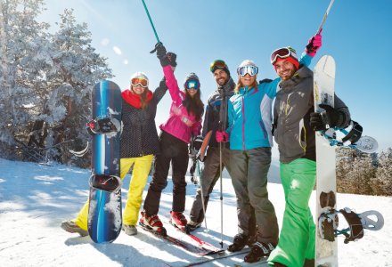 Snowboardfreizeit &copy; luckybusiness - stock.adobe.com