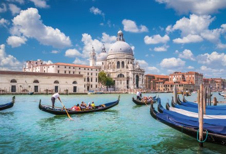 Gondeln auf dem Canal Grande © JFL Photography - stock.adobe.com