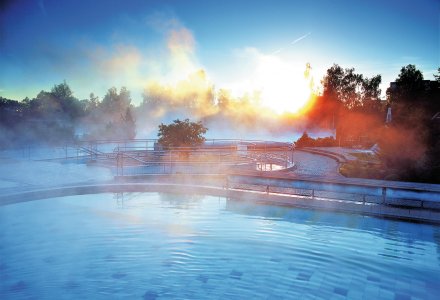 Abendstimmung im Johannesbad Bad Füssing © Kur & GästeService Bad Füssing/Günter Standl