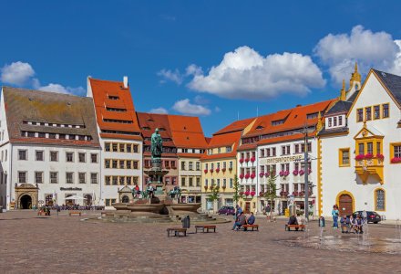 Marktplatz in Freiberg © wkbilder-fotolia.com