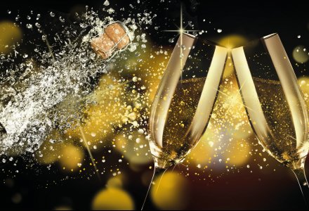 Champagner zum Fest &copy; Thaut Images-fotolia.com
