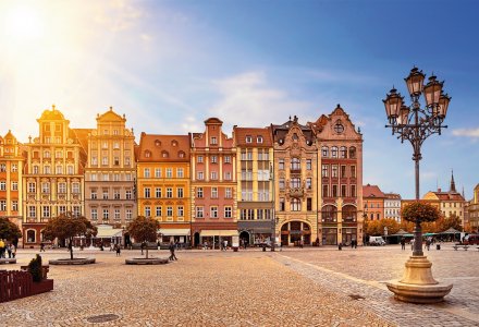 Marktplatz in Breslau &copy; Vladimir V-stock.adobe.com