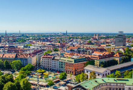 Der Viktualienmarkt in München © dudlajzov - stock.adobe.com