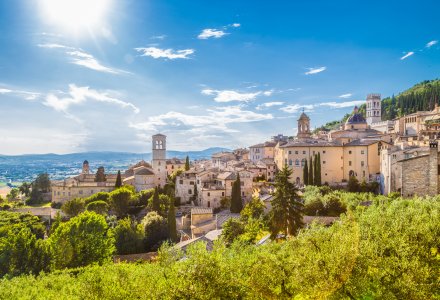 Blick auf die historische Stadt Assisi © JFL Photography - stock.adobe.com