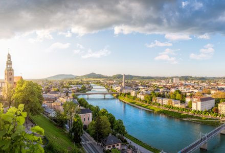 Panoramablick über die Stadt Salzburg © mRGB - stock.adobe.com