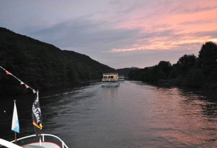  © © Personenschifffahrt Schweiger Renate Kelheim Schiff