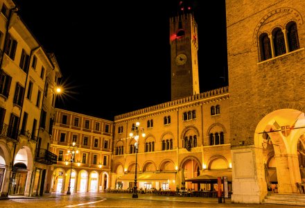 Piazza dei Signori in Treviso &copy; Lukreo - stock.adobe.com