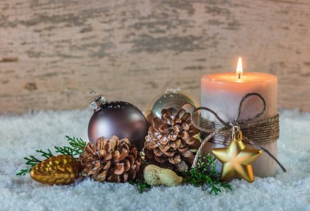 Weihnachtsdekoration  &copy; vulcanus - stock.adobe.com