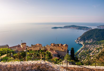 Blick auf Èze © Zimu - stock.adobe.com