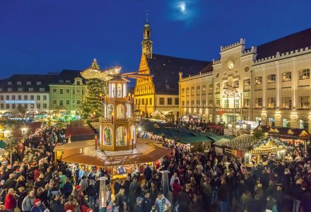 Zwickau: Weihnachtsmarkt in der Altstadt &copy; Kultour Z.GmbH/mattrose.de