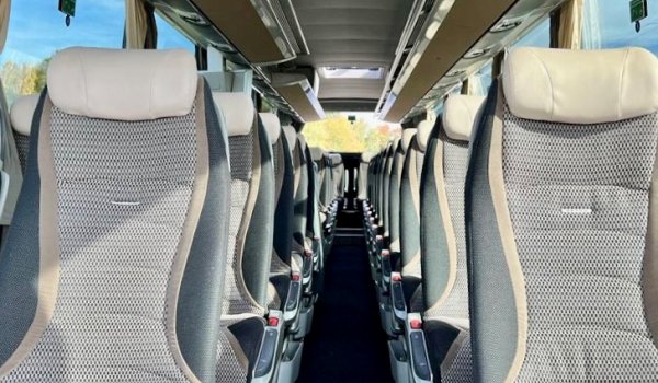 Neukam-Reba Luxus-Reisebus 45-Sitzplätze