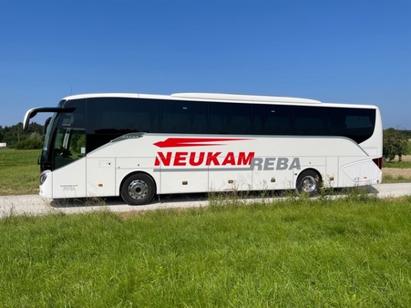 Neukam-Reba Luxus-Reisebus 45-Sitzplätze
