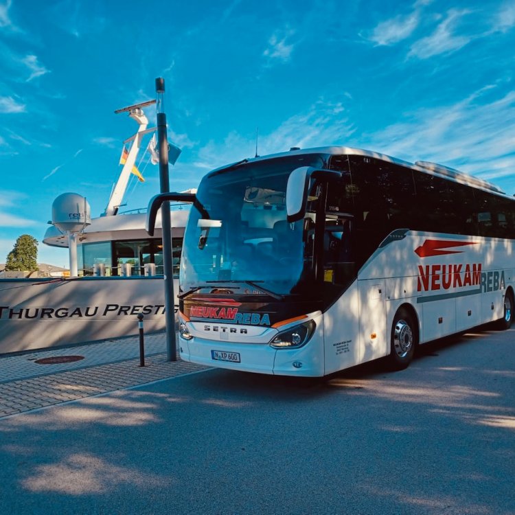 Neukam-Reba Bus am Hafen Nürnberg
